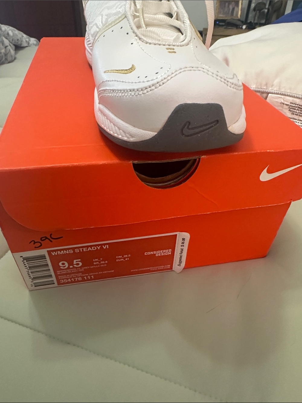 Nike Women’s White and Gold Low-Top Athletic Sneakers - Picture 7 of 7